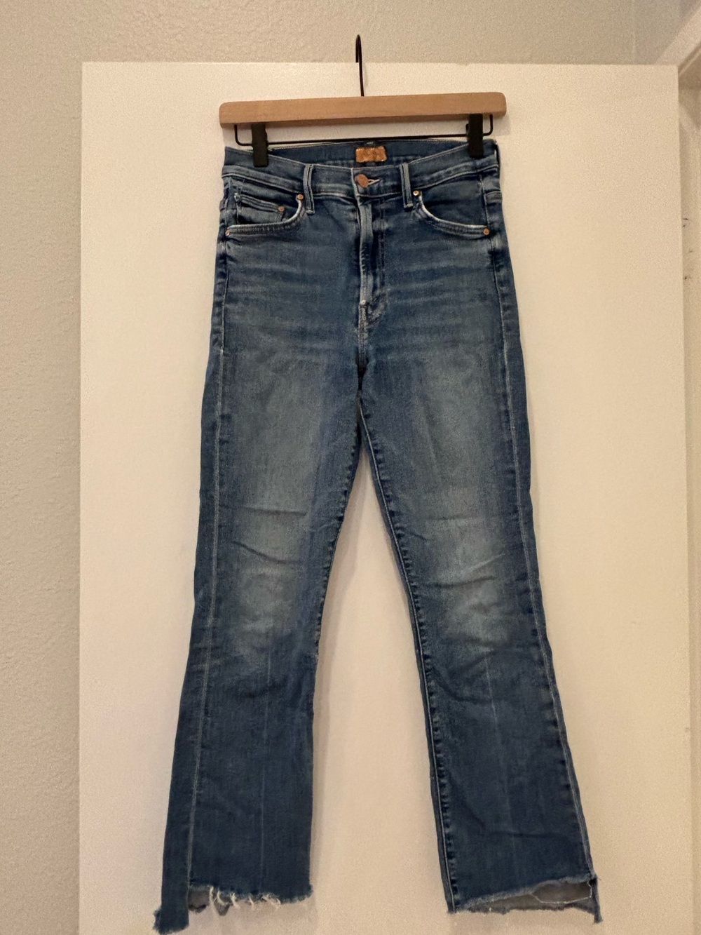 MOTHER Denim The Insider Crop Step Fray Size 26 stretch fitted designer jeans